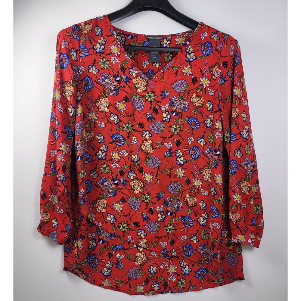 Chelsea & Theodore Women's blouse Long-Sleeved Size XL Red Floral V-Neck layered